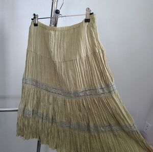 Elegant VTG Pleated Fairy Skirt in Olive Green